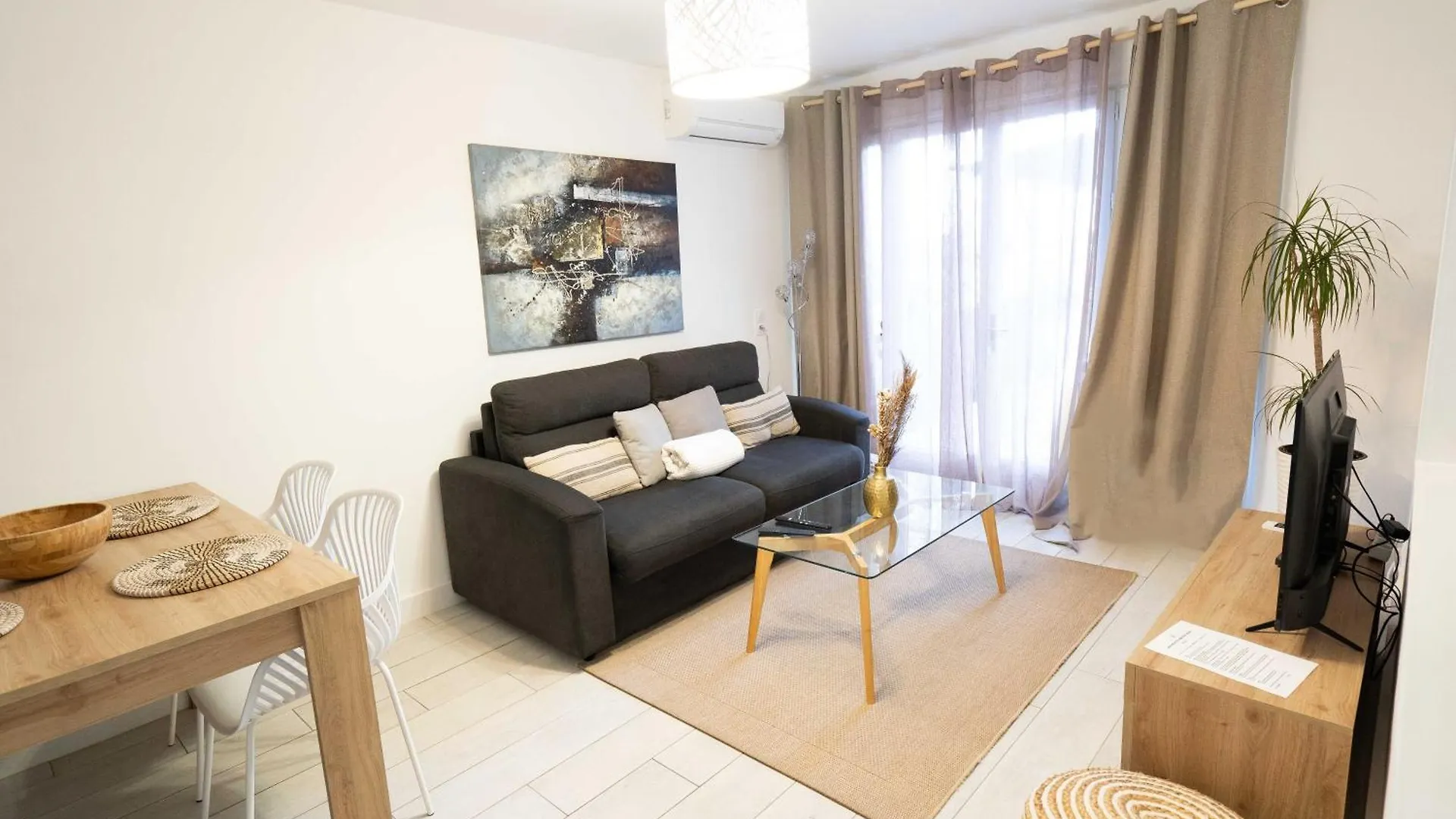 Les Lodges De Saint Cassien 2 Montauroux France